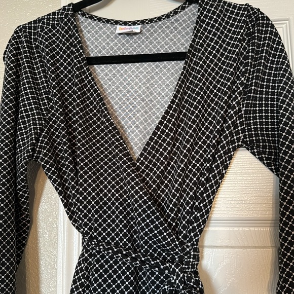Lularoe Michelle Dress - Picture 5 of 6